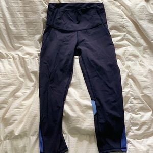 Lululemon 22” size 4